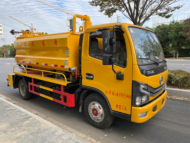 宝山清洗吸污车